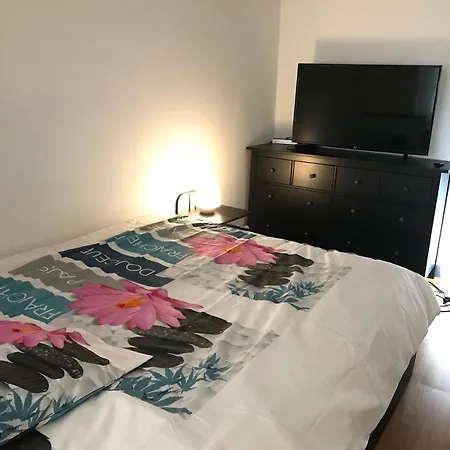 3 Place Du Capitole T4 Apartment