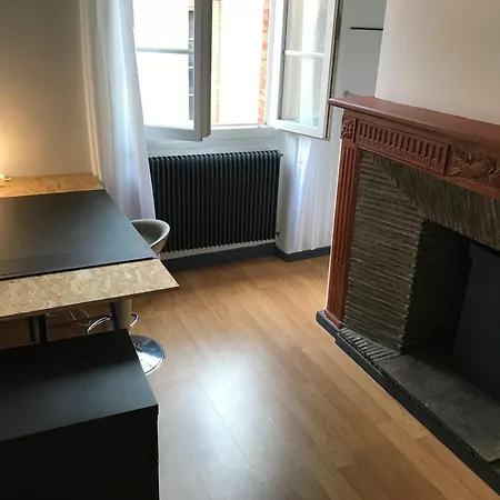 Apartment 3 Place Du Capitole T4